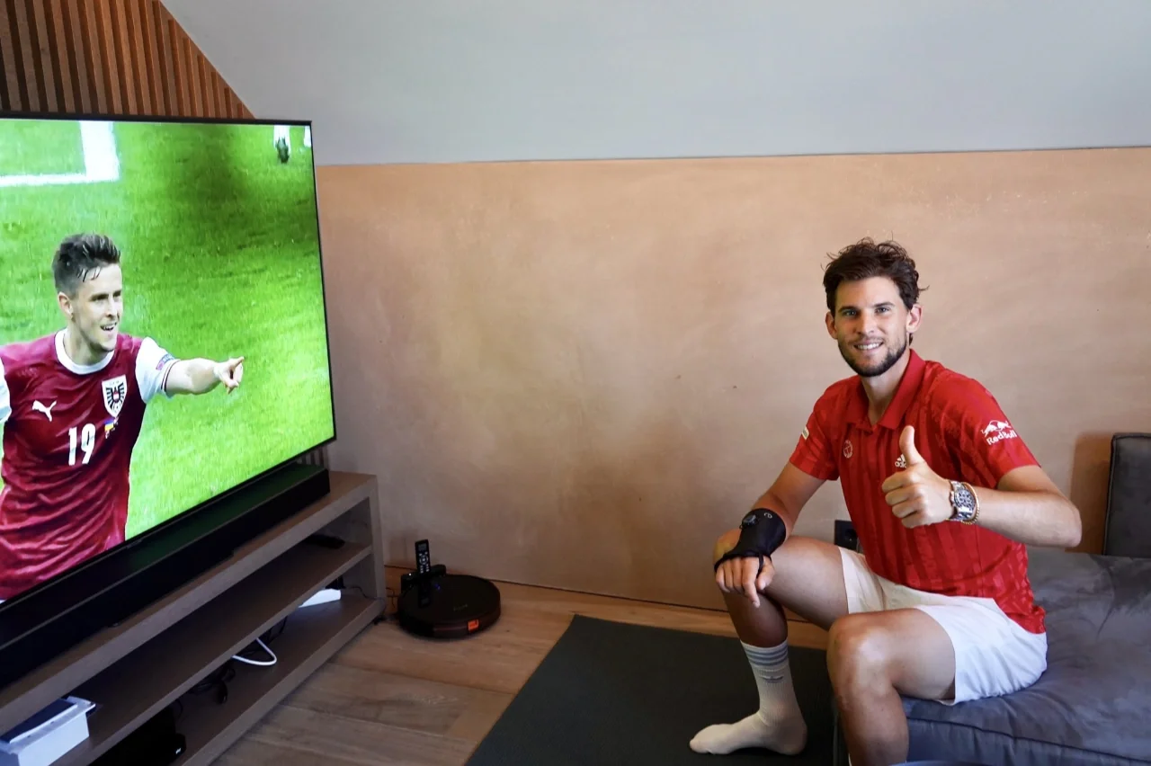  蒂姆迎来十五赛季高光表现，老鹰球迷沸腾！