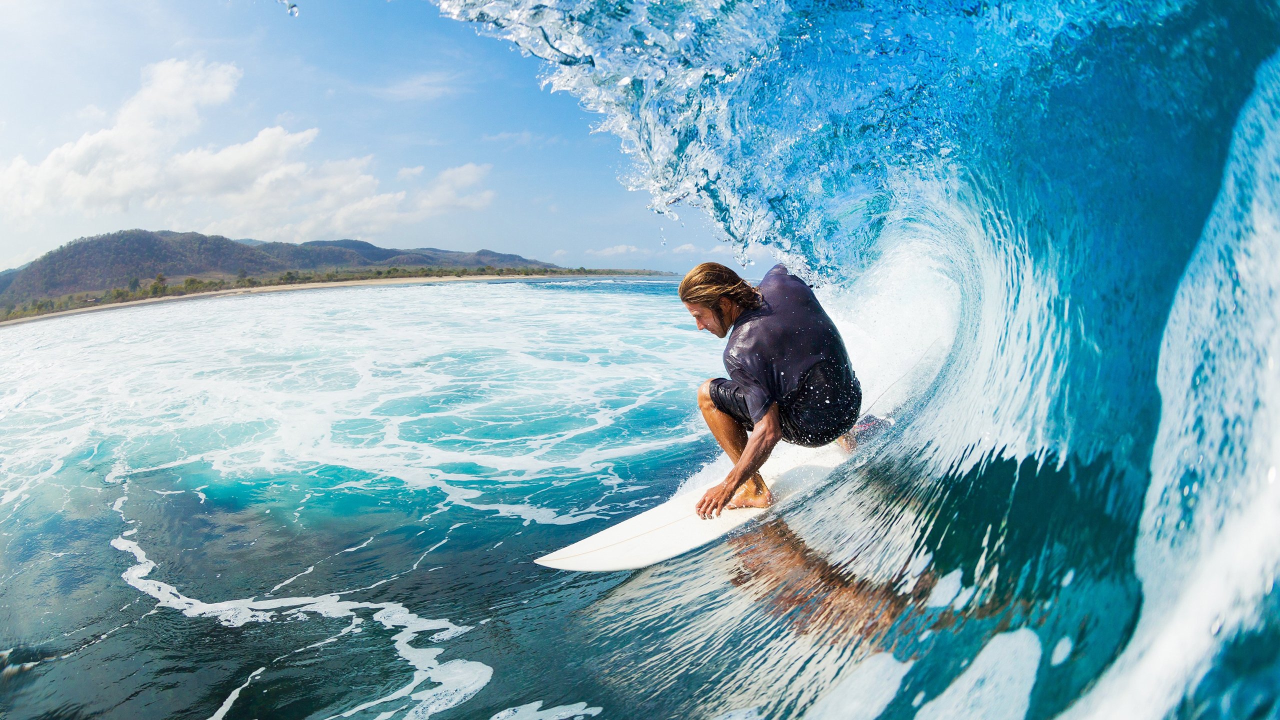 塞尔维亚队带队取胜，杜兰特关键时刻险胜，赛场激情燃爆